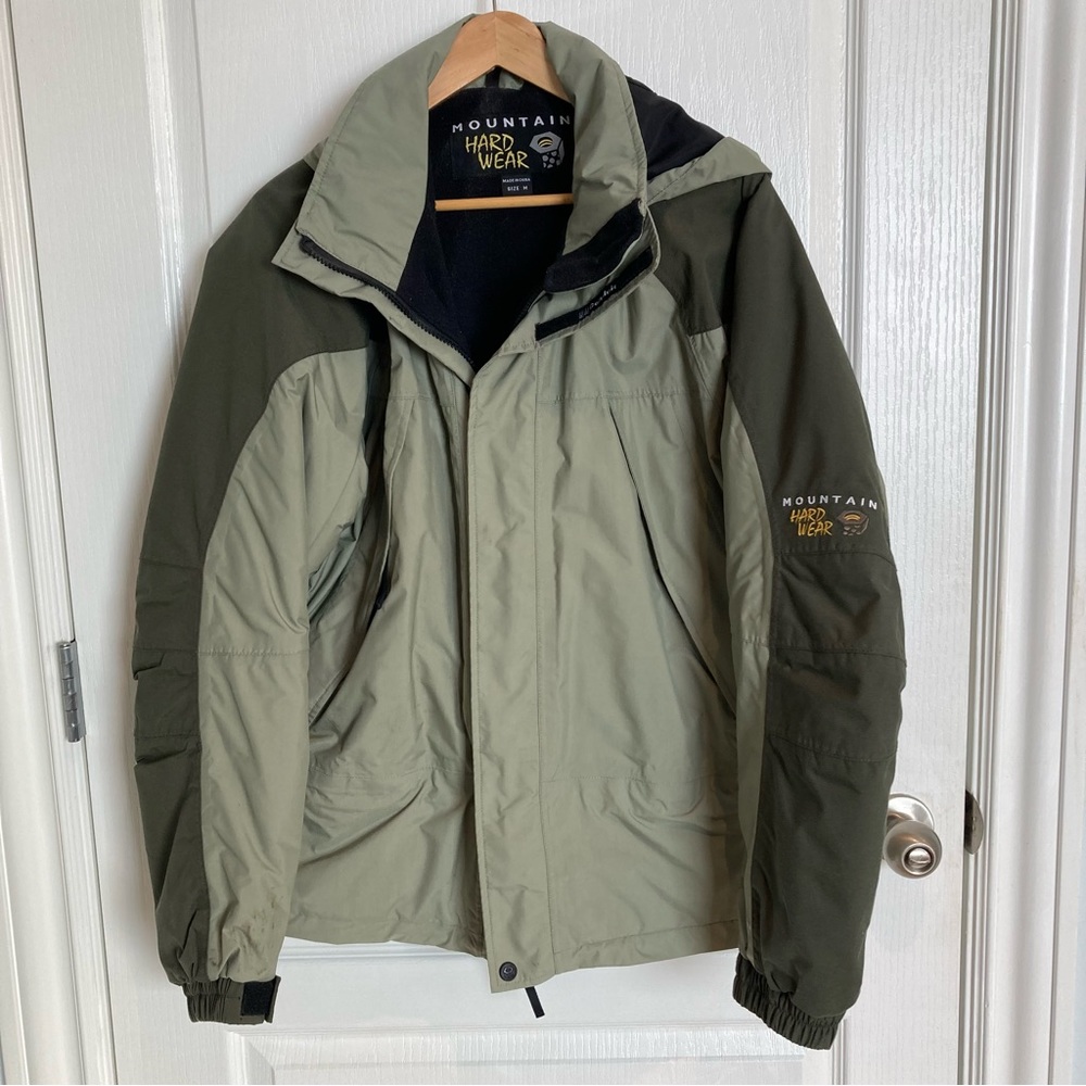Mountain Hardware Men’s Jacket size Medium